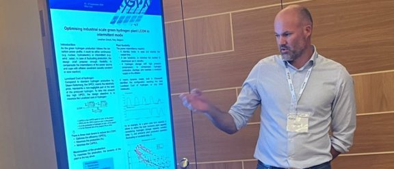 Jonathan Girault, Rely Process Engineer, presentating at GPAE 2024 in Milan (Italy).